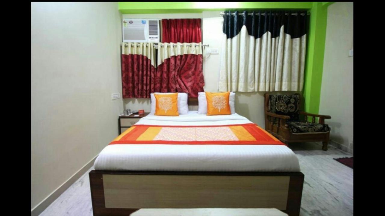 Hotel Honey Bunny Ahmedabad Ngoại thất bức ảnh
